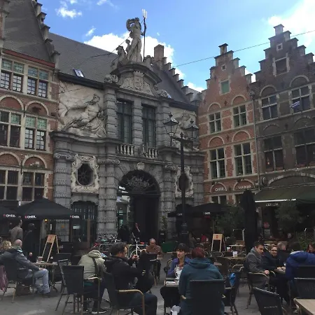 Burgstraat 17 In Exclusive Patrician House In Medieval Ghent