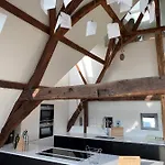 Burgstraat 17 In Exclusive Patrician House In Medieval Bed & Breakfast