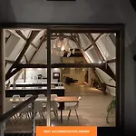 Burgstraat 17 In Exclusive Patrician House In Medieval Bed & Breakfast